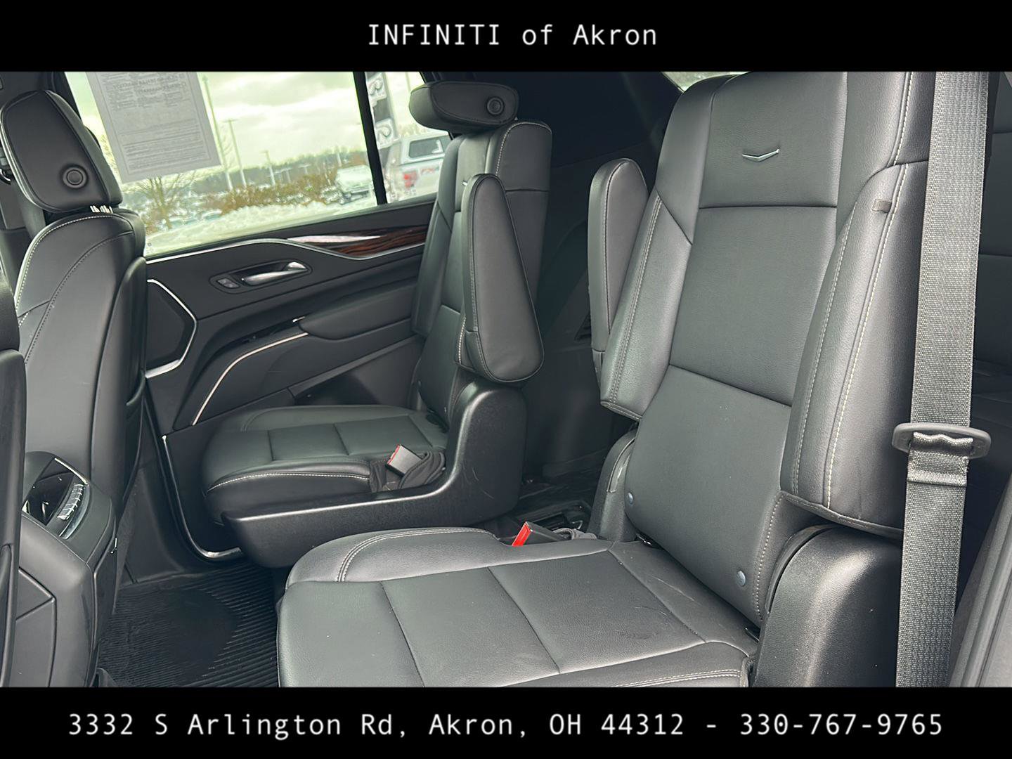 Used 2022 Cadillac Escalade Luxury image 36