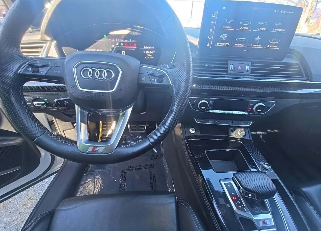 Used 2022 Audi SQ5 Premium Plus w/ Premium Plus Package image 49