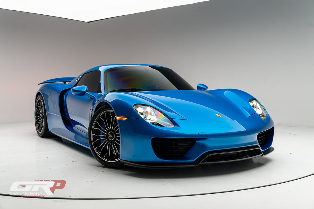 Used 2015 Porsche 918 Spyder image 1