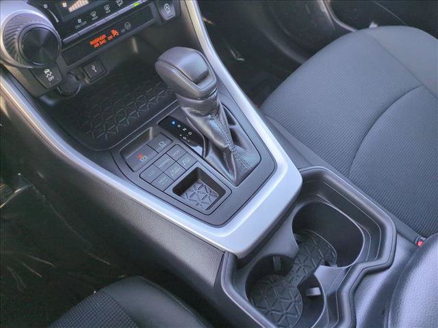 Certified 2021 Toyota RAV4 LE w/ Carpet Mat Package (TMS) AWD/4WD image 12
