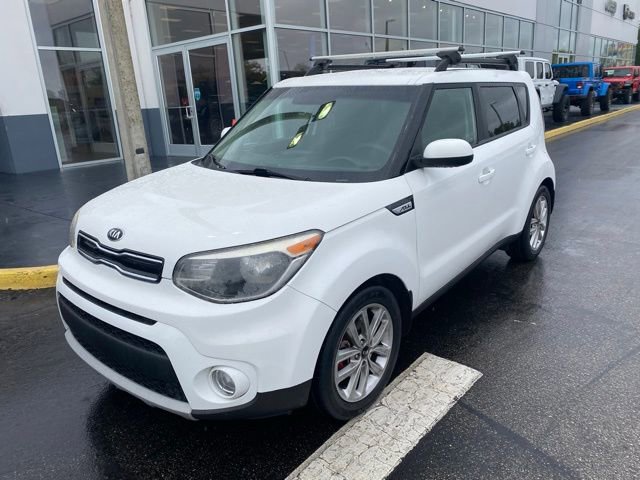 Used 2019 Kia Soul + FWD image 4