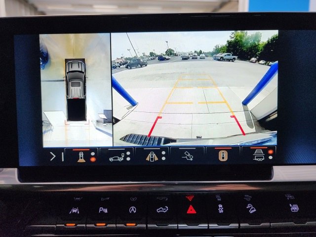 Used 2024 Chevrolet Silverado 1500 LT Trail Boss w/ LT Trail Boss Premium Package image 26