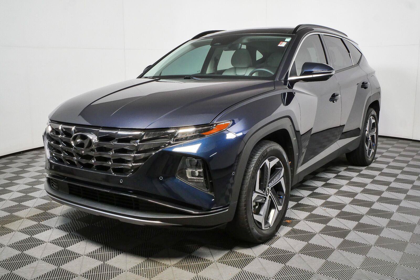 Used 2024 Hyundai Tucson Limited AWD/4WD image 32
