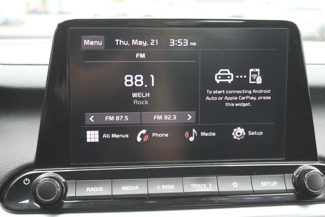 Used 2024 Kia Forte LXS w/ LXS Technology Package FWD image 5