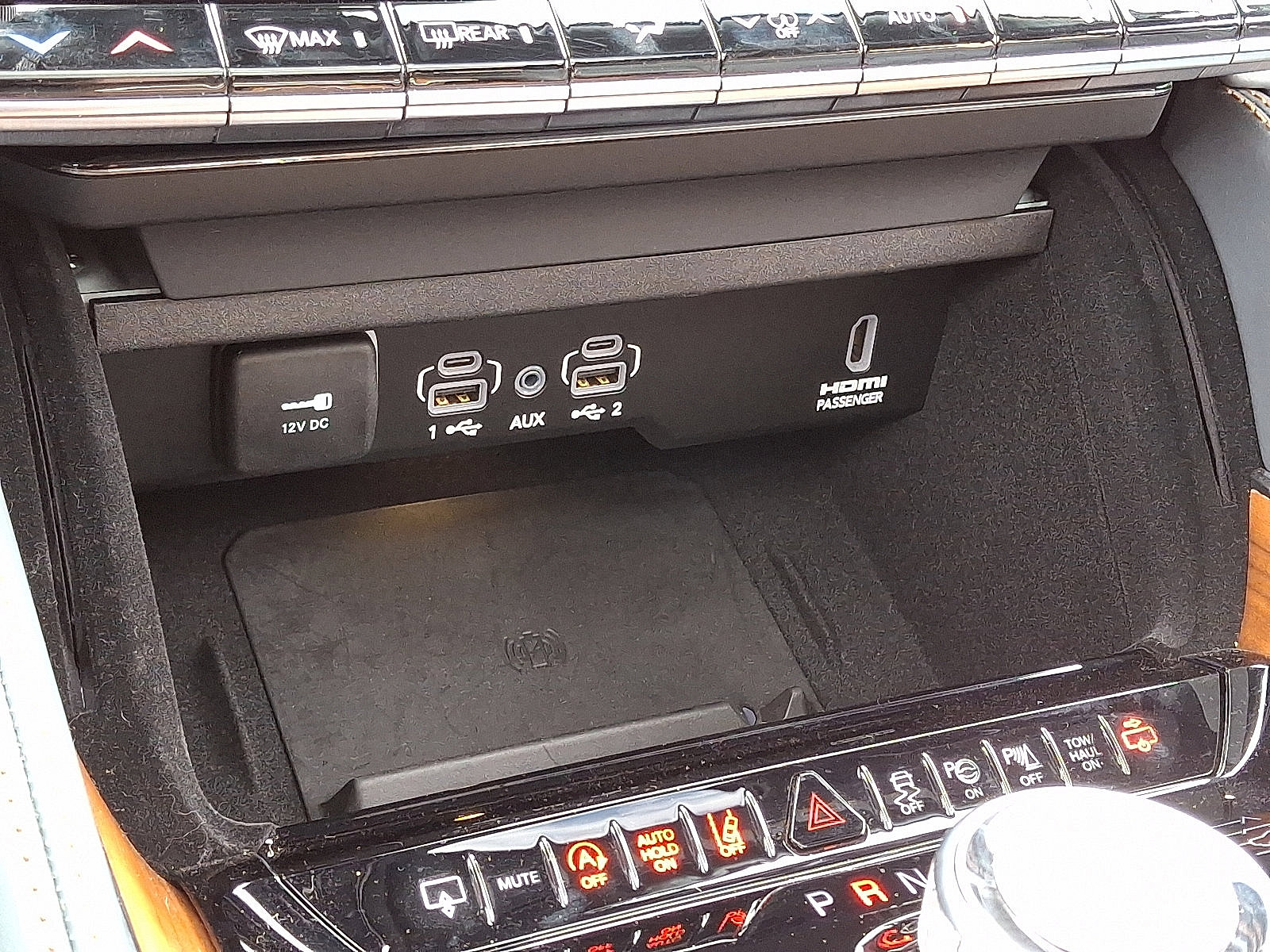 Used 2024 Jeep Grand Wagoneer Series III image 26