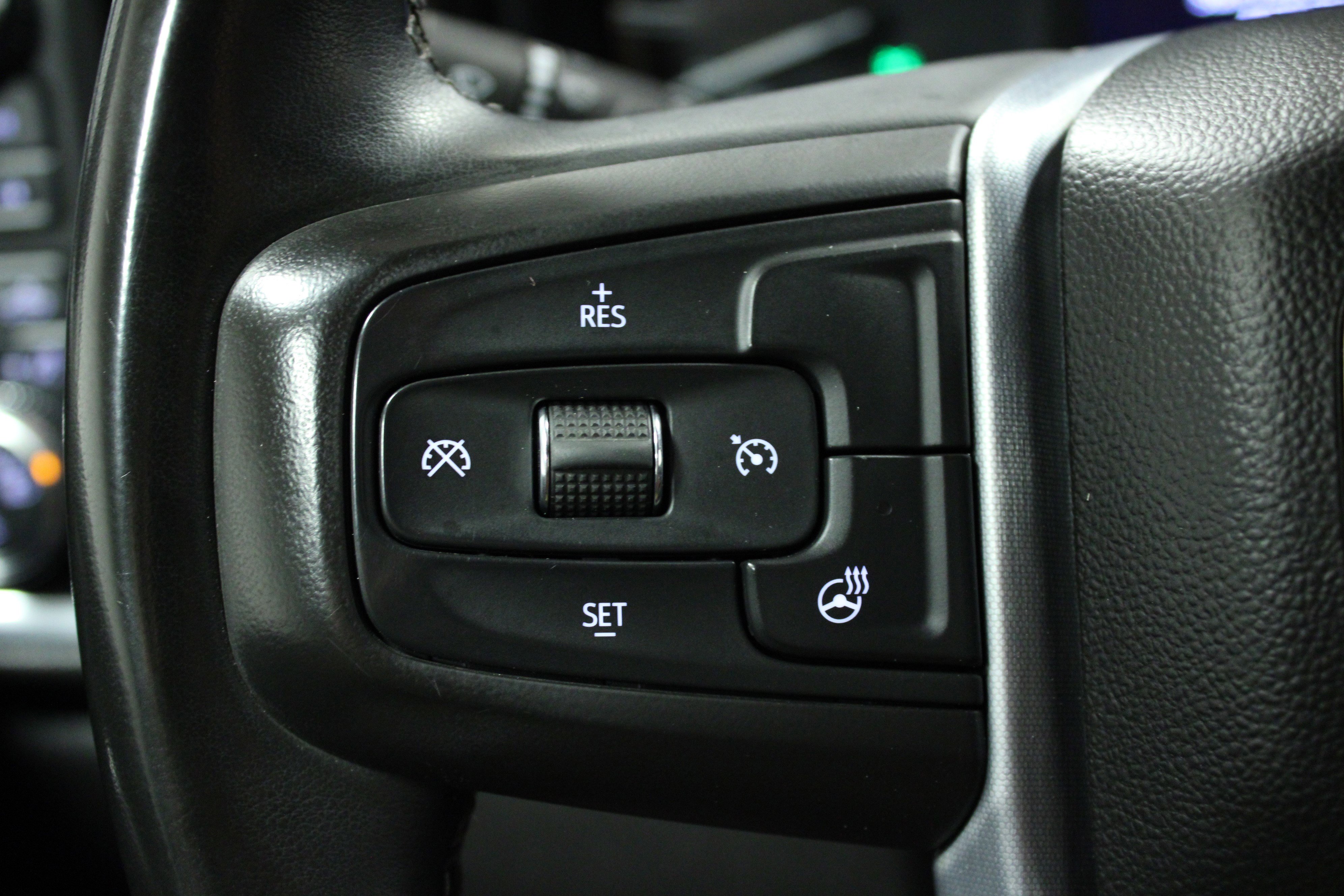 Used 2023 GMC Sierra 3500 SLE image 20