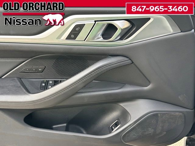 Used 2023 BMW i4 M50 w/ Premium Package image 9