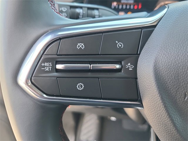 Used 2025 Chevrolet Suburban RST image 30