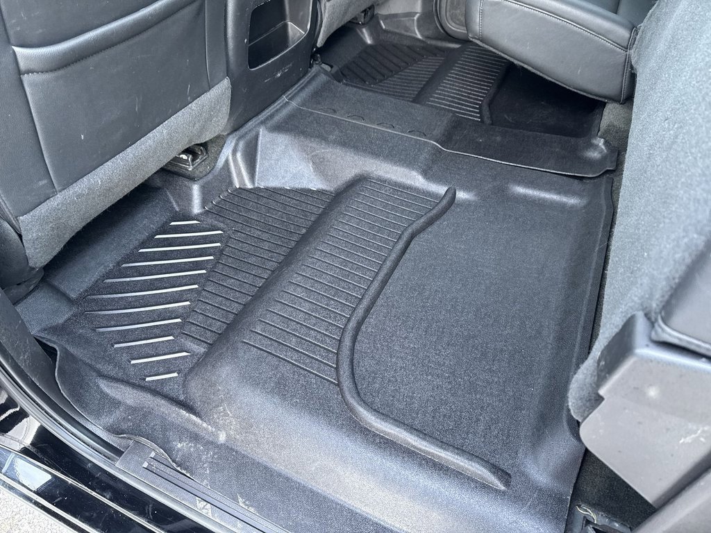 Used 2017 GMC Sierra 1500 SLT image 24