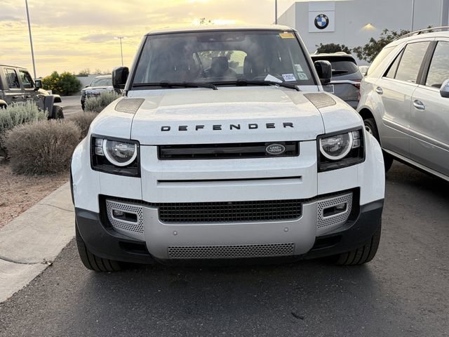 Used 2023 Land Rover Defender 130 S image 2