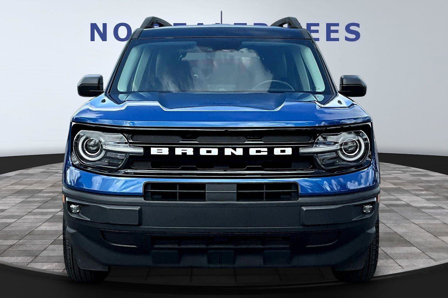 Used 2024 Ford Bronco Sport Outer Banks image 2