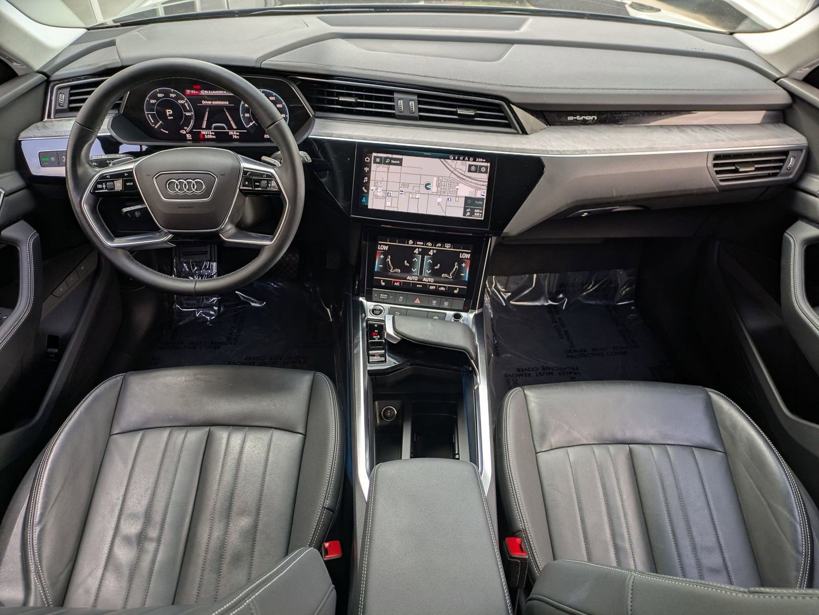 Used 2022 Audi e-tron Premium image 7