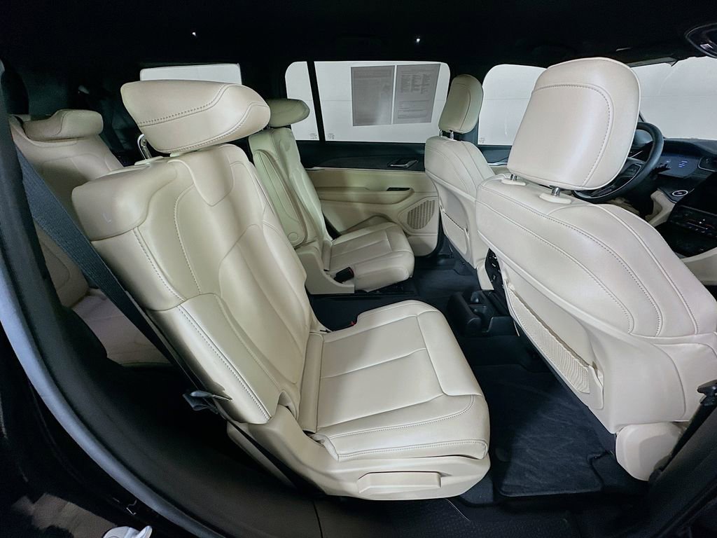 Certified 2025 Jeep Grand Cherokee L Limited image 39