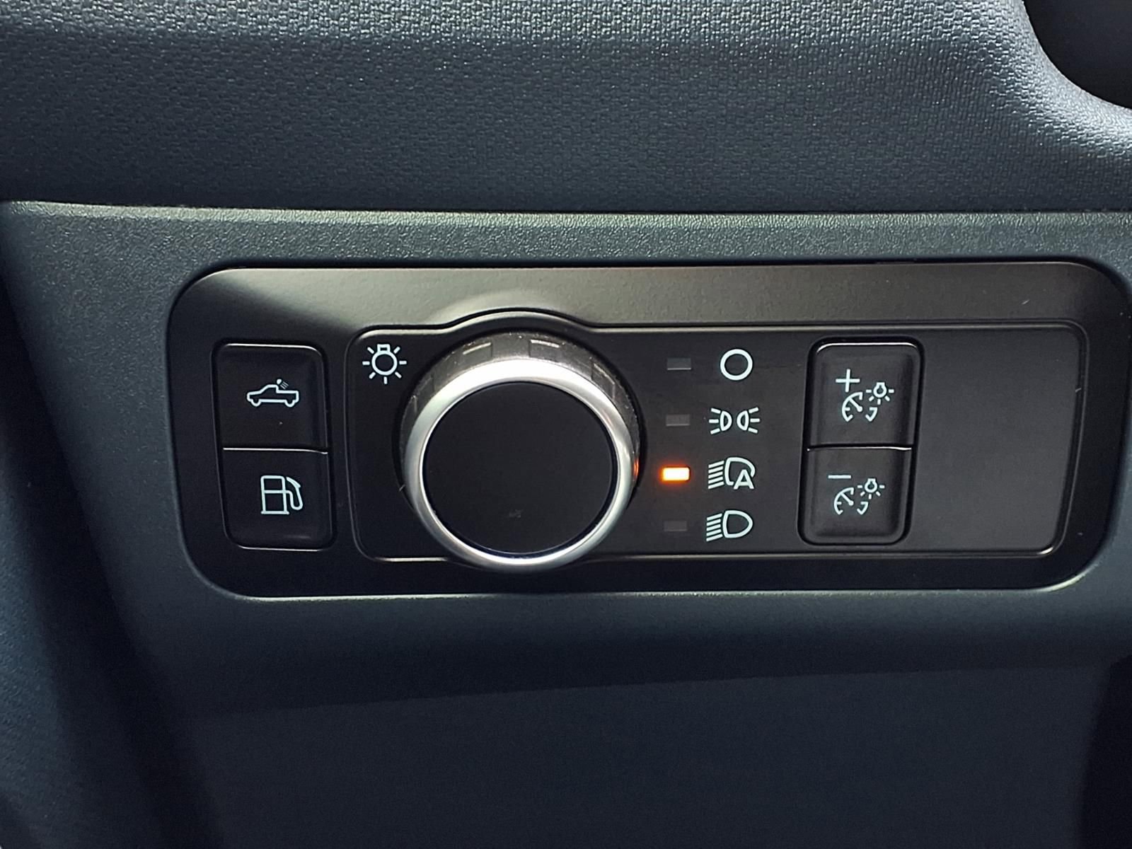 Used 2023 Ford Maverick XLT image 25