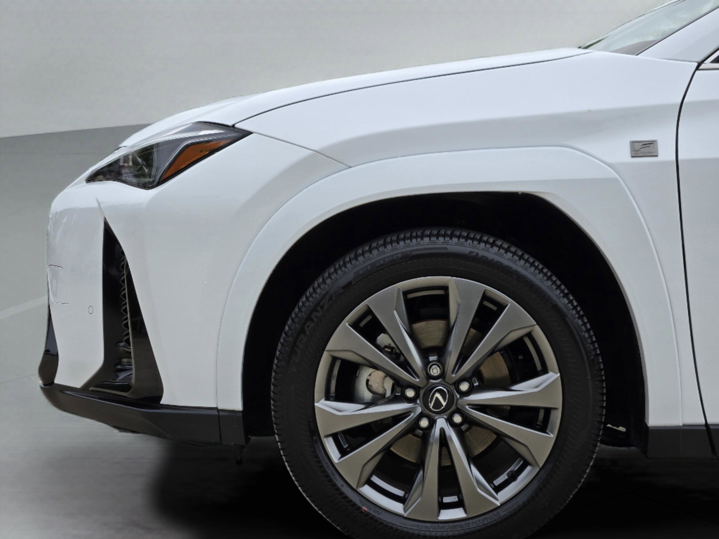 Used 2025 Lexus UX 300h FWD w/ Accessory Package (Z1) image 38