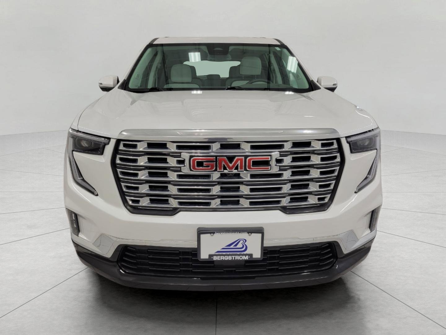Used 2024 GMC Acadia Denali w/ LPO, Floor Liner Package AWD/4WD image 14