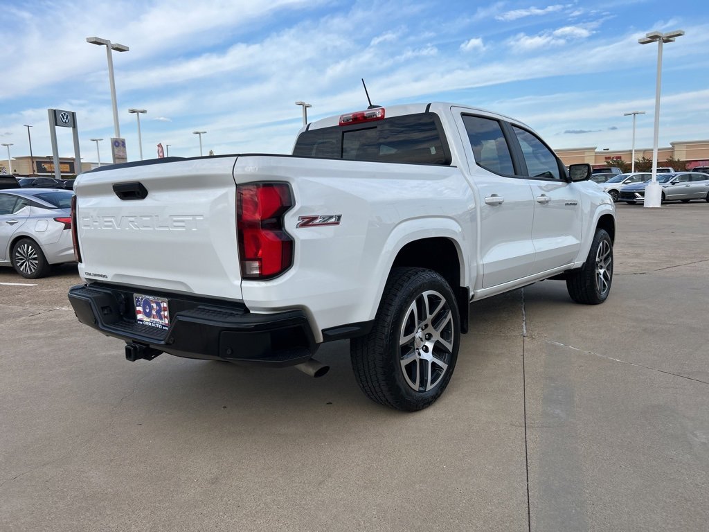 Used 2023 Chevrolet Colorado Z71 w/ Z71 Convenience Package 2 image 5