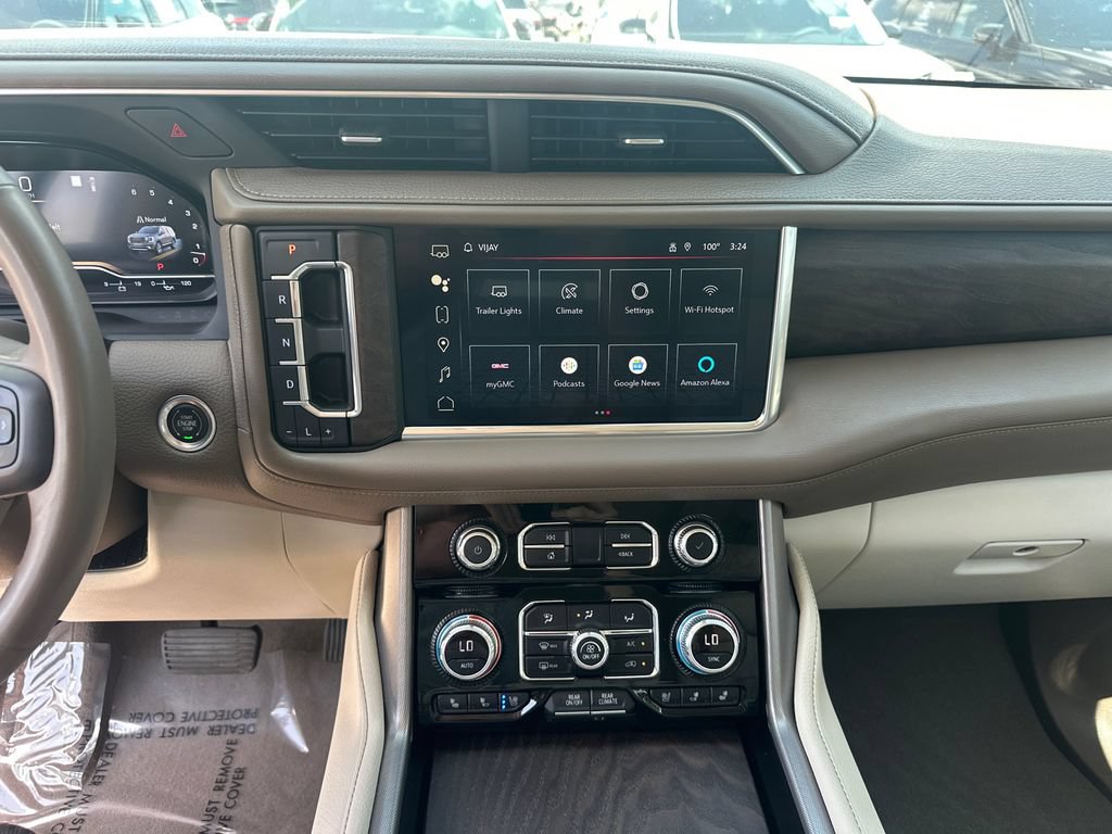 Used 2022 GMC Yukon Denali RWD image 24