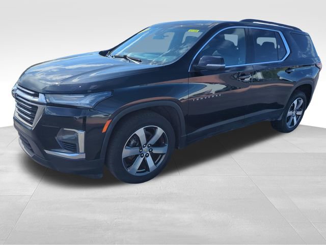Used 2023 Chevrolet Traverse LT w/ LT Premium Package