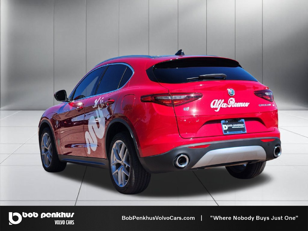 Used 2018 Alfa Romeo Stelvio Ti AWD/4WD image 27