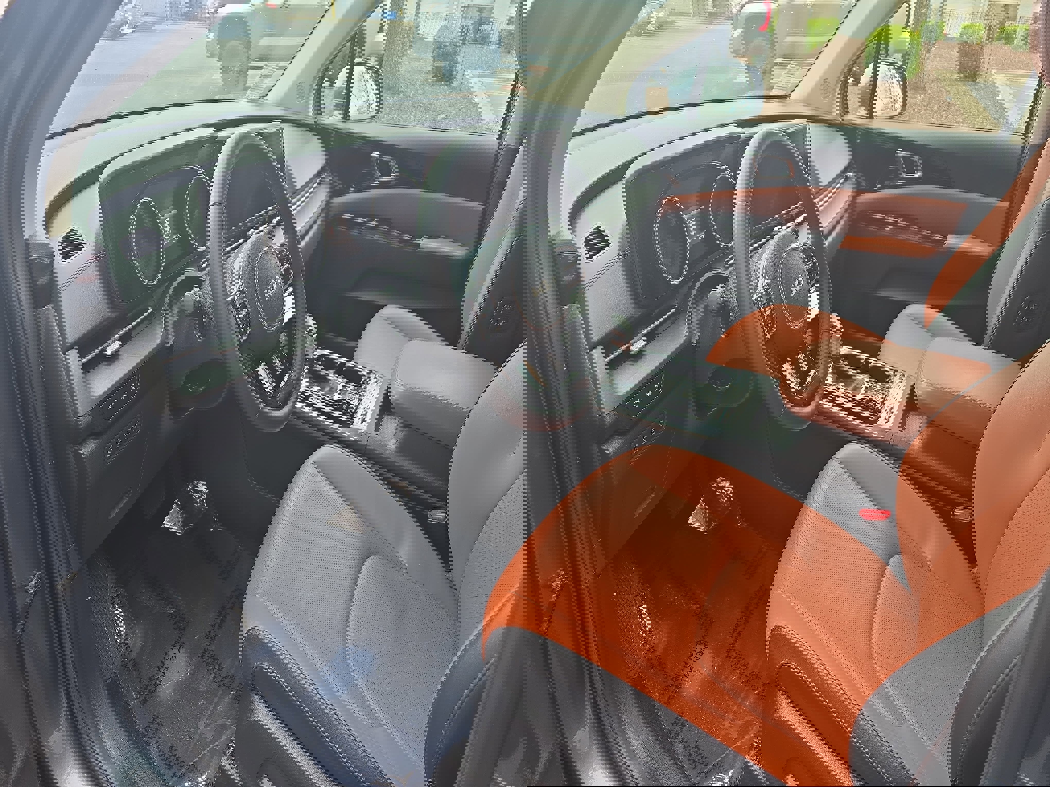 Used 2022 Kia Carnival SX image 17