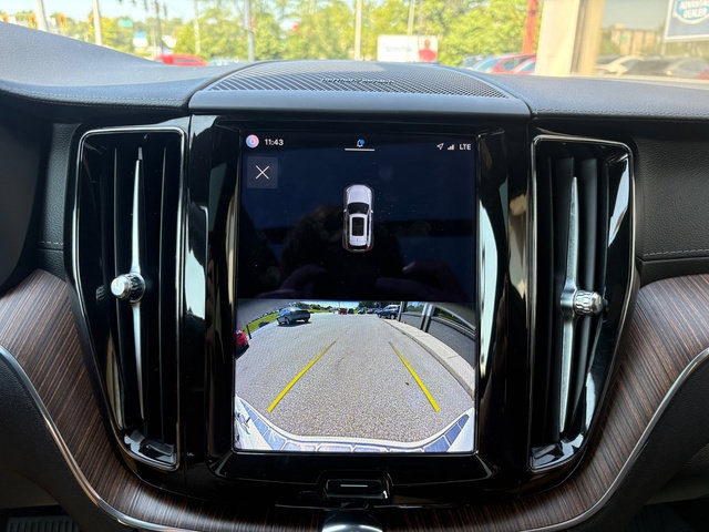 Used 2022 Volvo XC60 B5 Inscription w/ Advanced Package AWD/4WD image 35