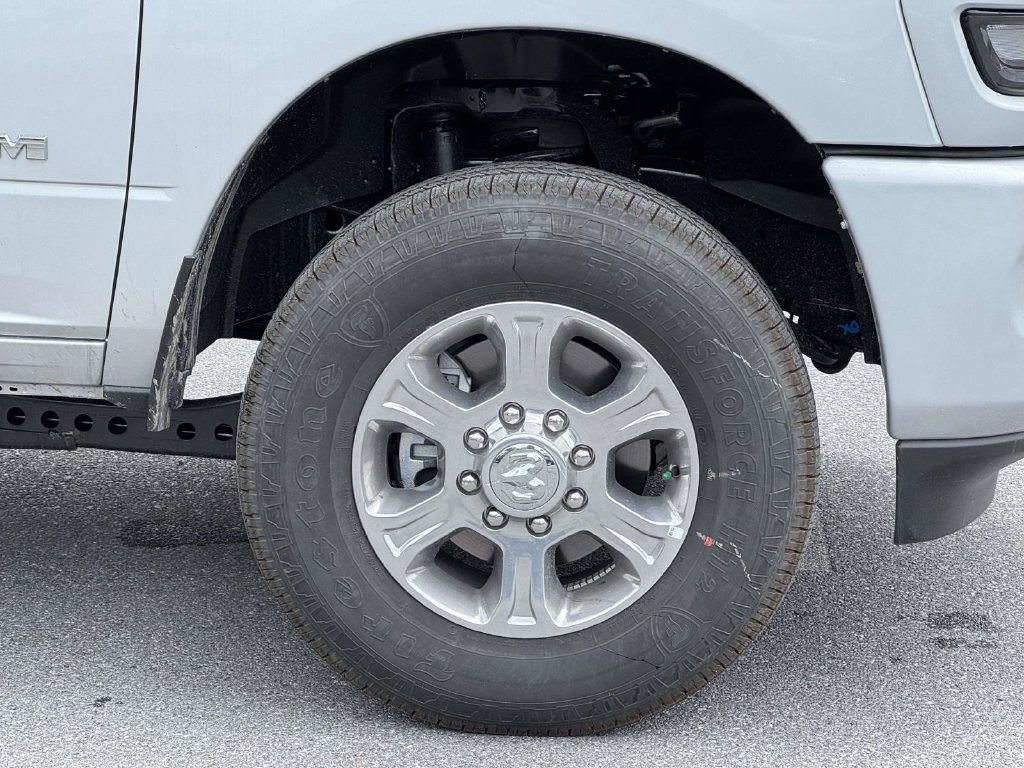 New 2026 RAM 2500 Big Horn AWD/4WD image 11
