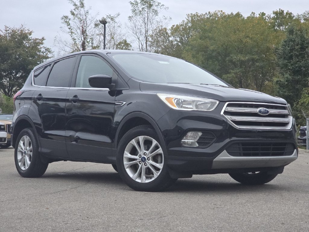 Used 2019 Ford Escape SE