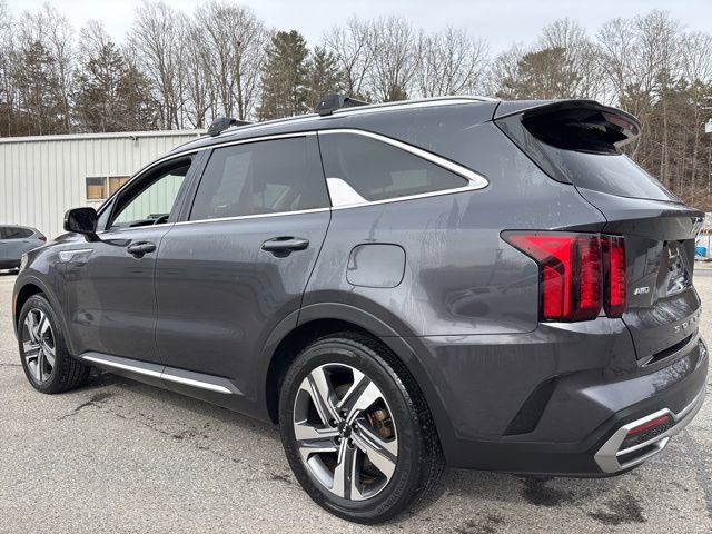 Used 2022 Kia Sorento EX w/ Panoramic Sunroof Package image 2