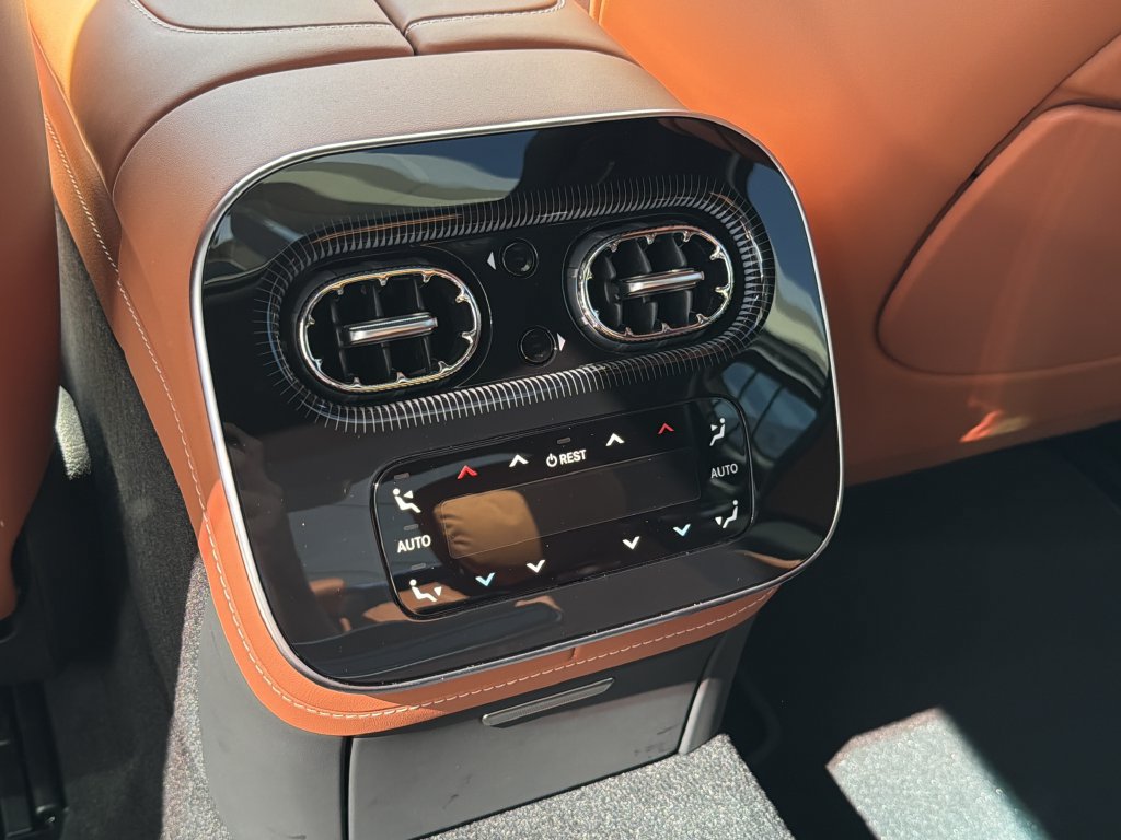 New 2027 Mercedes-Benz S 580 4MATIC Sedan image 25