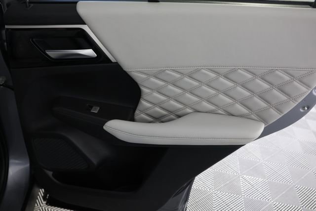 Used 2024 Mitsubishi Outlander SEL image 26