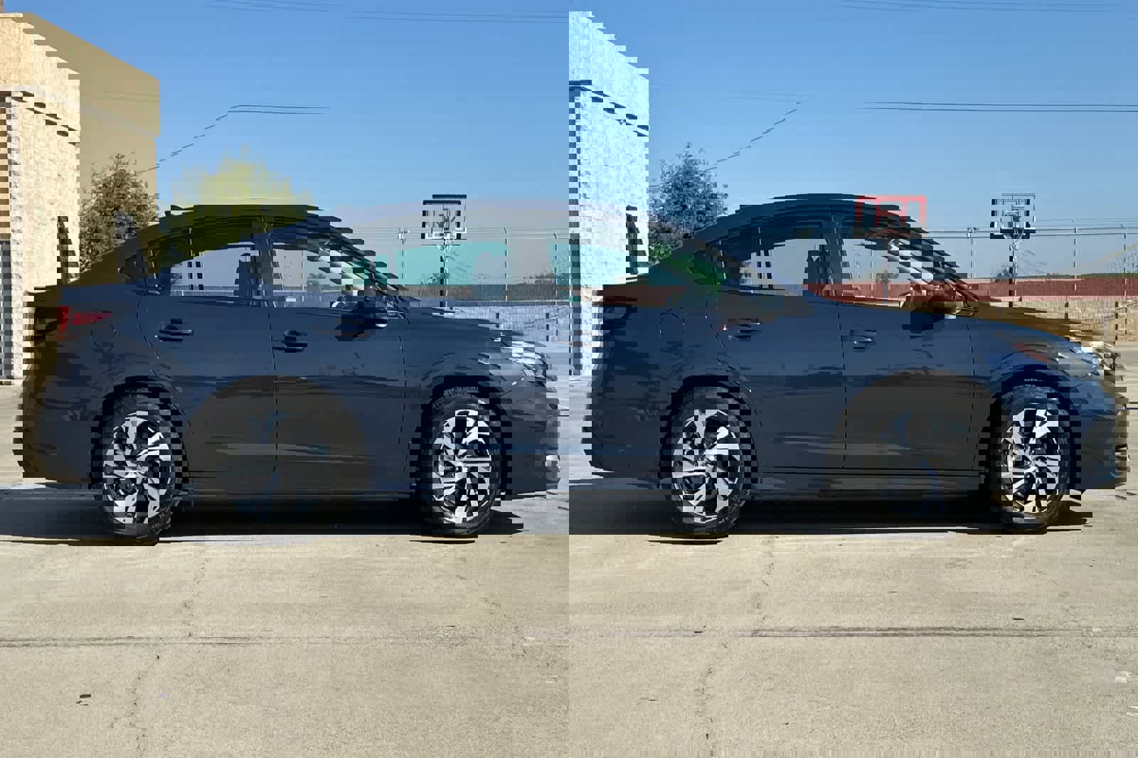 Certified 2025 Subaru Legacy Premium w/ Popular Package #1A image 2