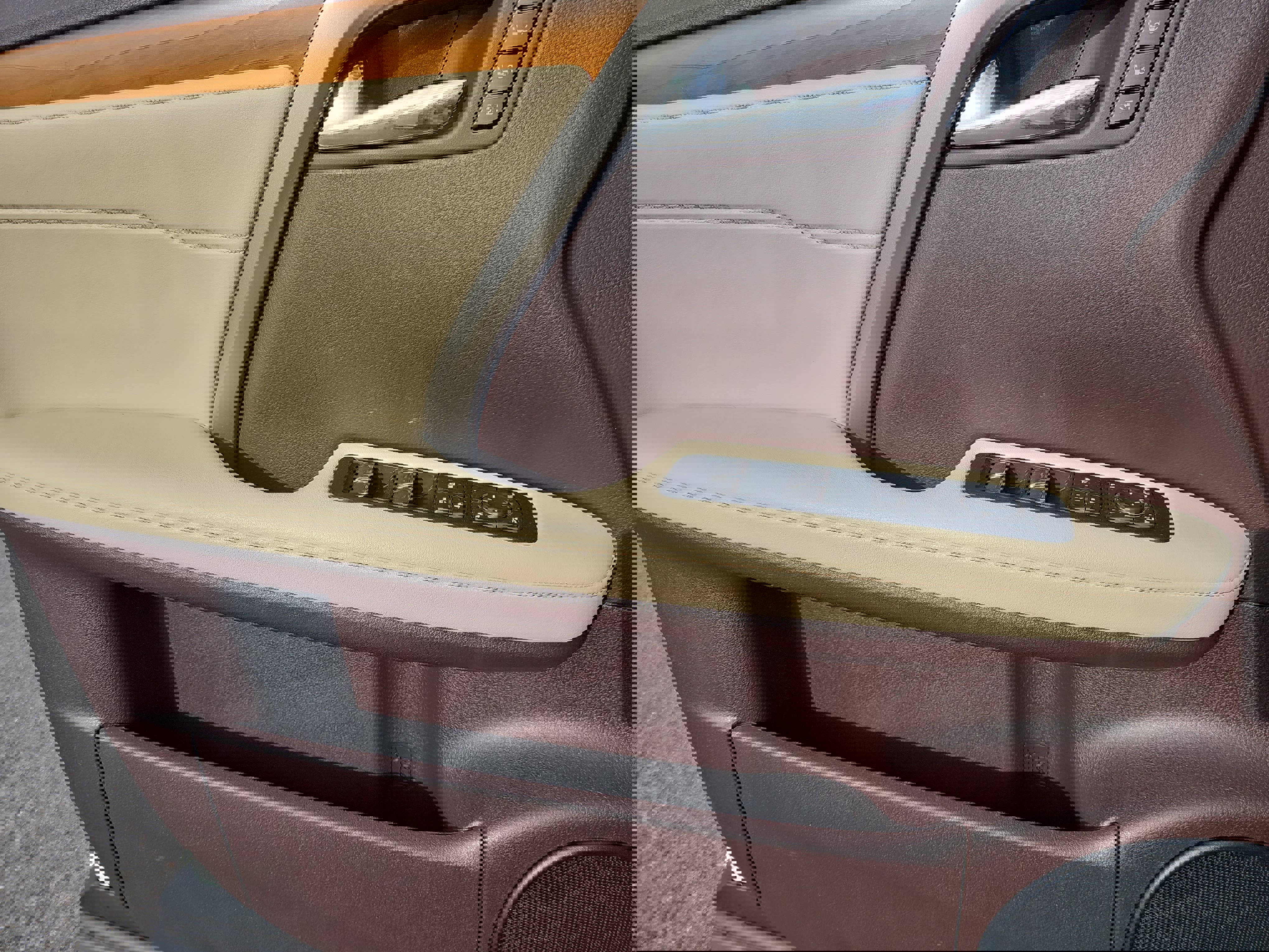 Used 2017 Lexus RX 350 AWD w/ Premium Package image 25