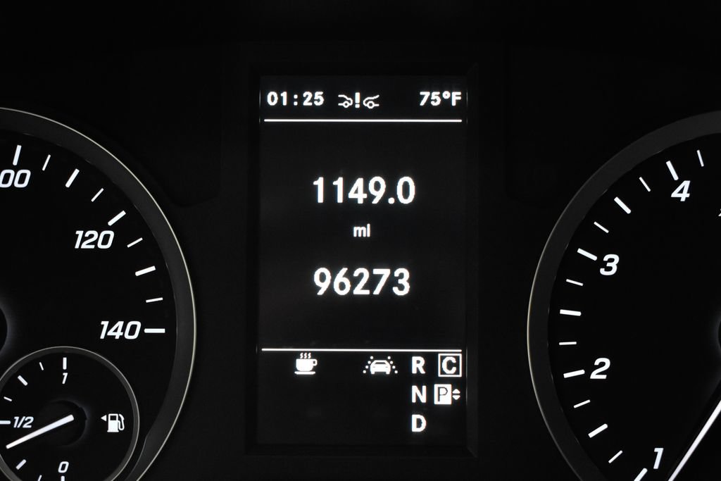 Used 2016 Mercedes-Benz Metris Passenger image 29