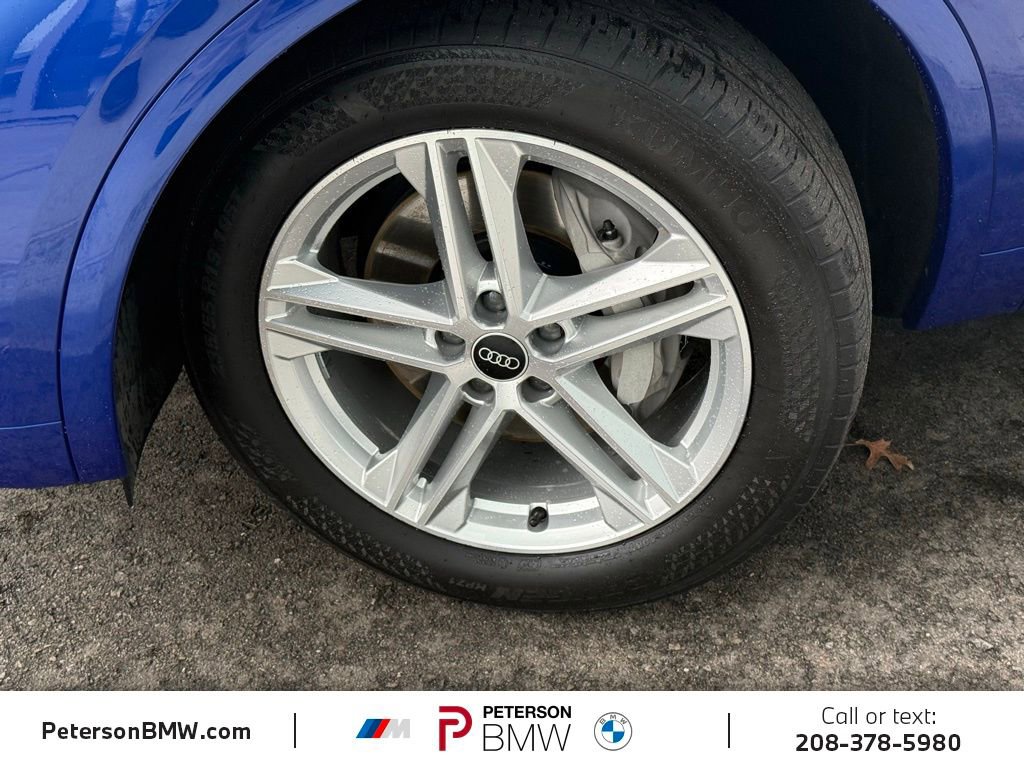 Used 2022 Audi Q5 e Premium w/ Convenience Package image 11
