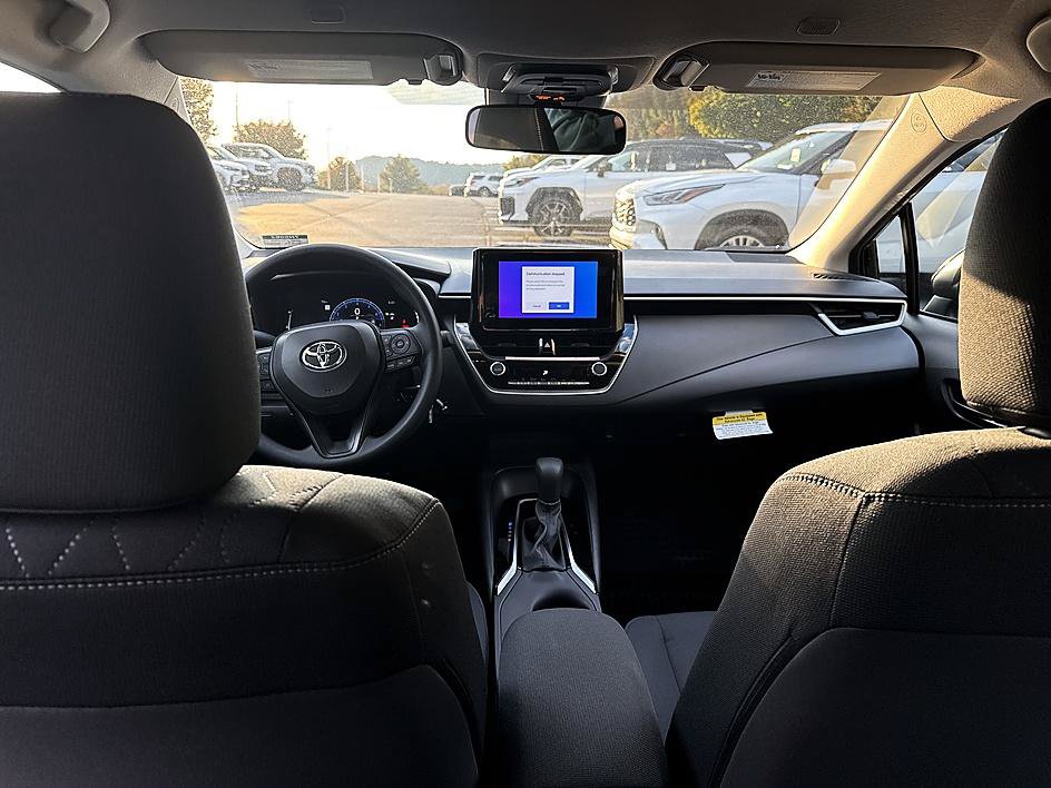 New 2027 Toyota Corolla LE FWD image 19