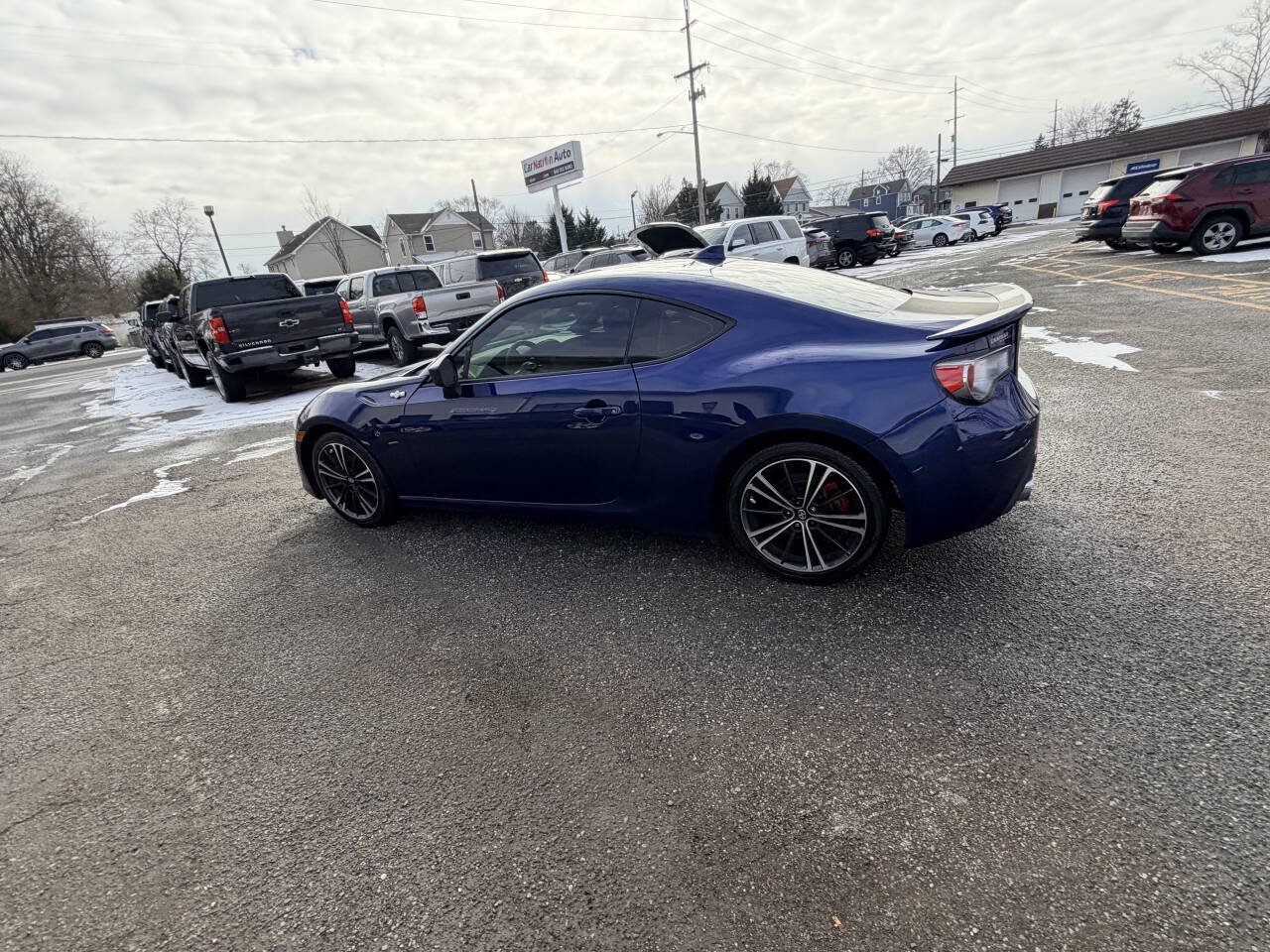 Used 2015 Scion FR-S RWD image 16