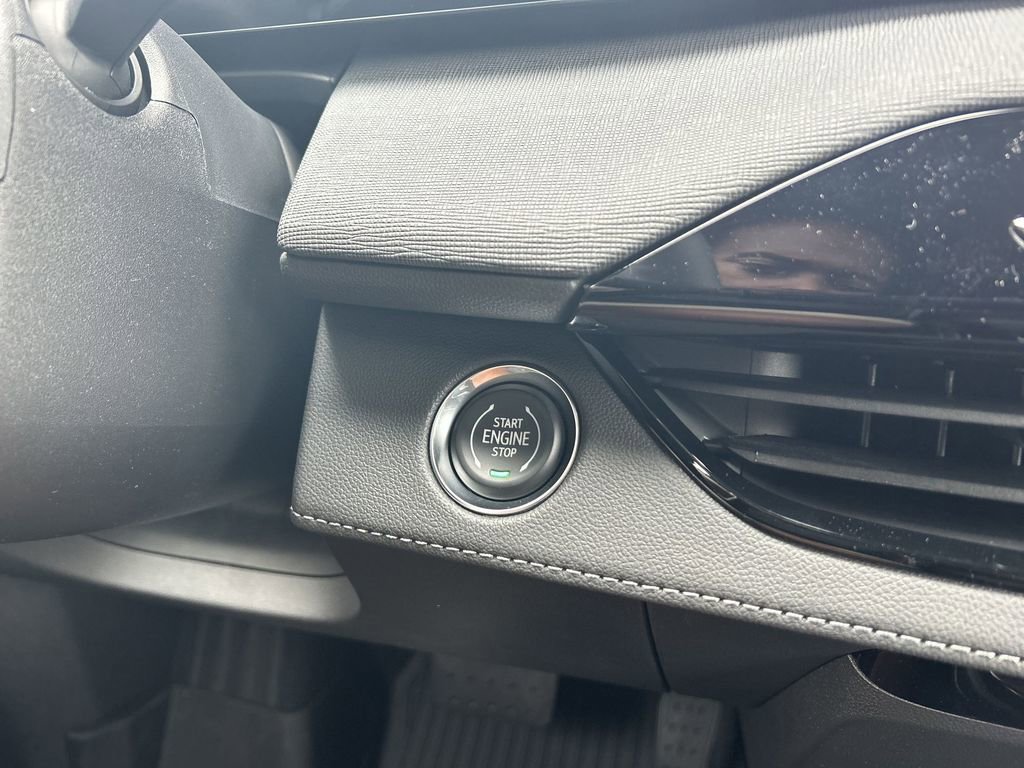 New 2026 Buick Enclave Sport Touring w/ Super Cruise Package image 18