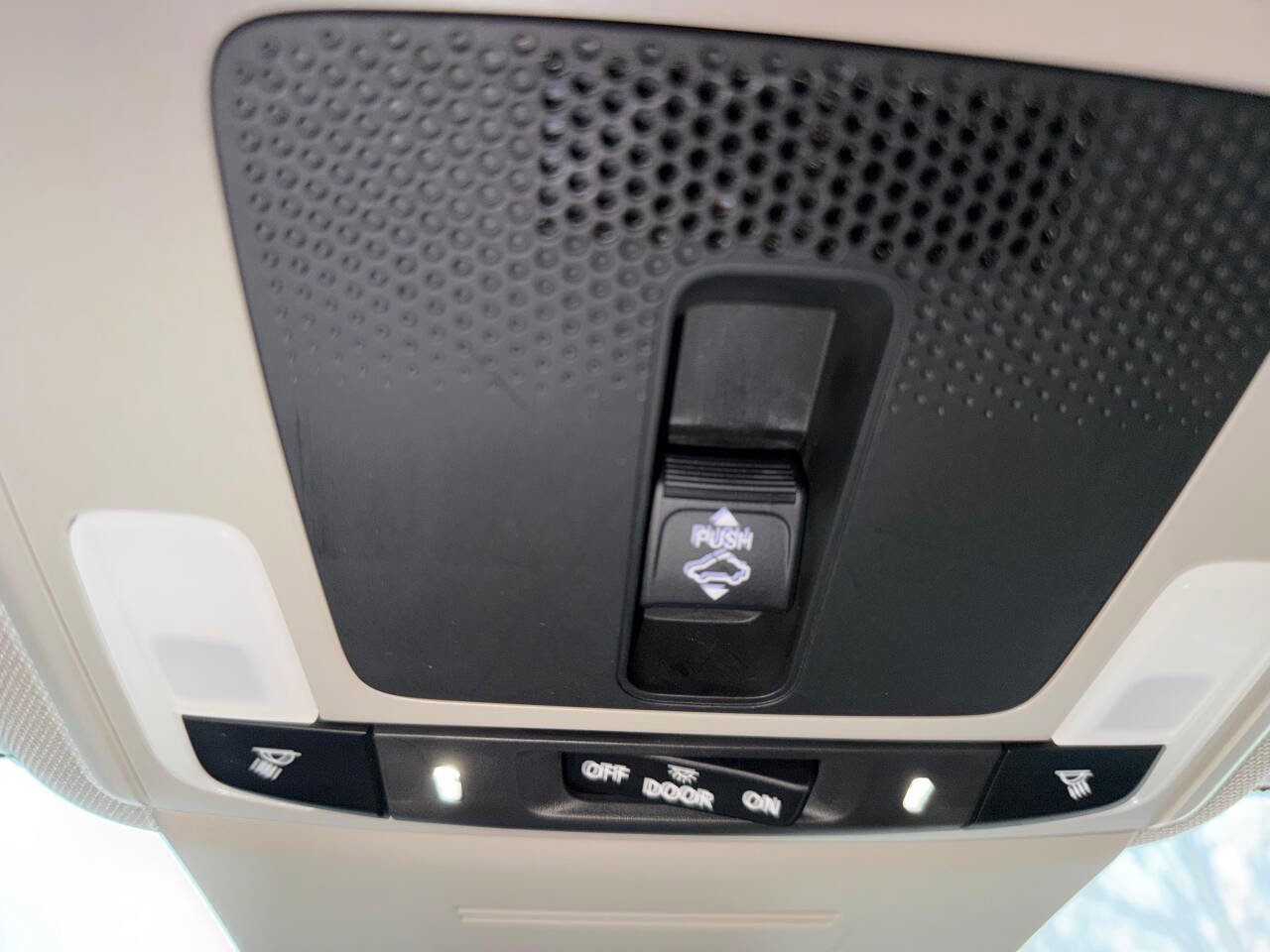 Used 2022 Honda Civic EX image 25