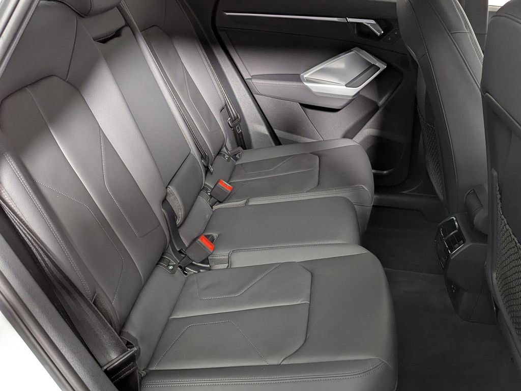 Used 2020 Audi Q3 2.0T Premium w/ Convenience Package image 35