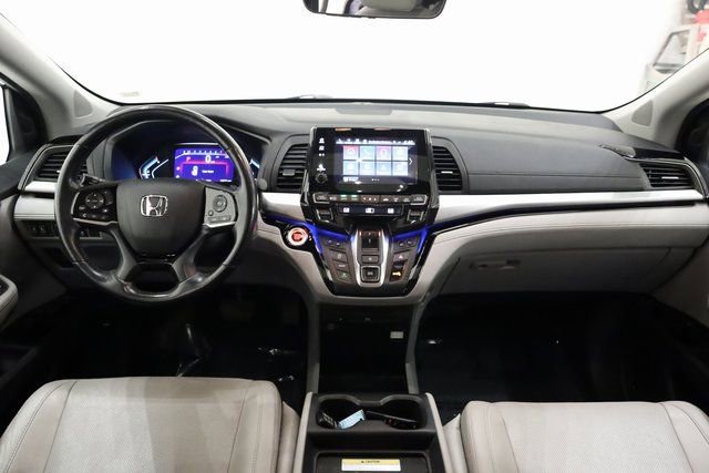 Used 2018 Honda Odyssey Elite image 14
