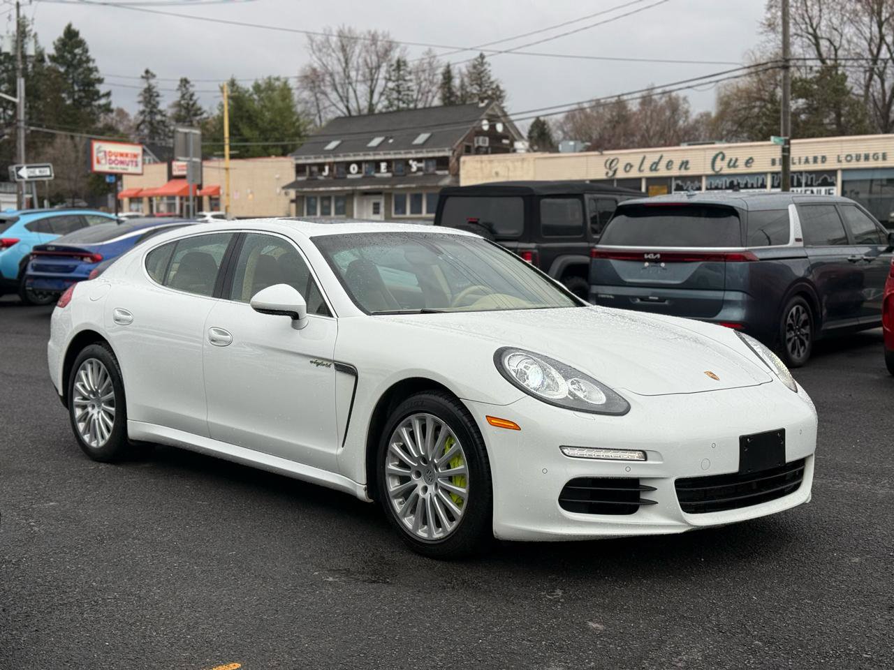 Used 2014 Porsche Panamera S image 3