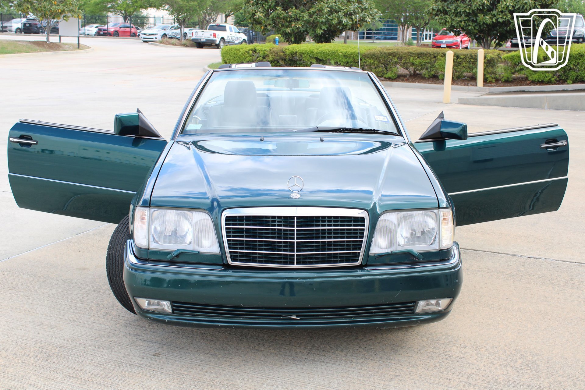 Used 1994 Mercedes-Benz E 320 Convertible image 6