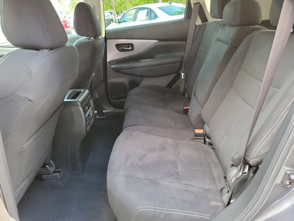 Used 2020 Nissan Murano SV FWD image 7
