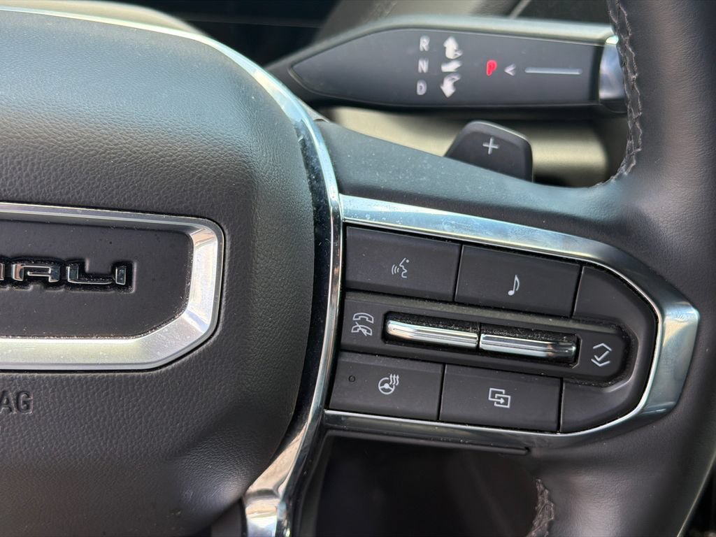 Used 2025 GMC Yukon Denali AWD/4WD image 25