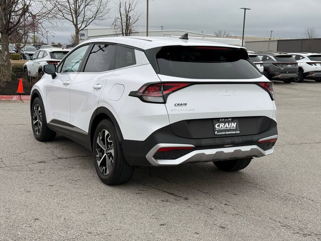 Used 2025 Kia Sportage EX image 5