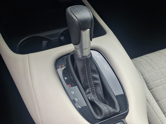 Used 2024 Honda HR-V LX image 16