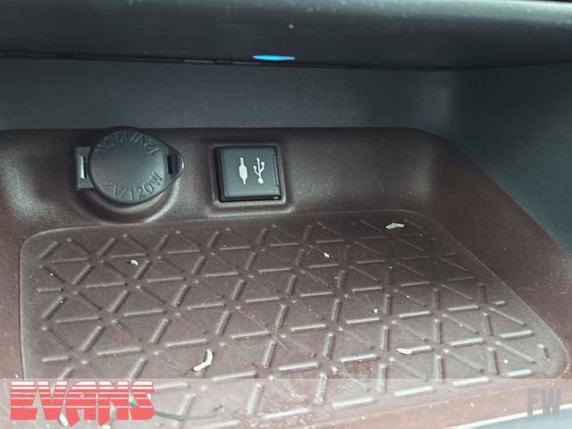 Used 2019 Toyota RAV4 Limited w/ Cold Weather Package image 10