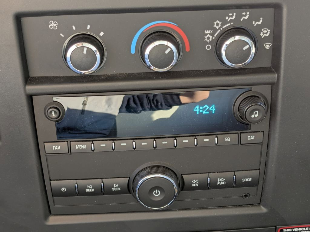 New 2025 GMC Savana 3500 w/ Power Convenience Package image 21