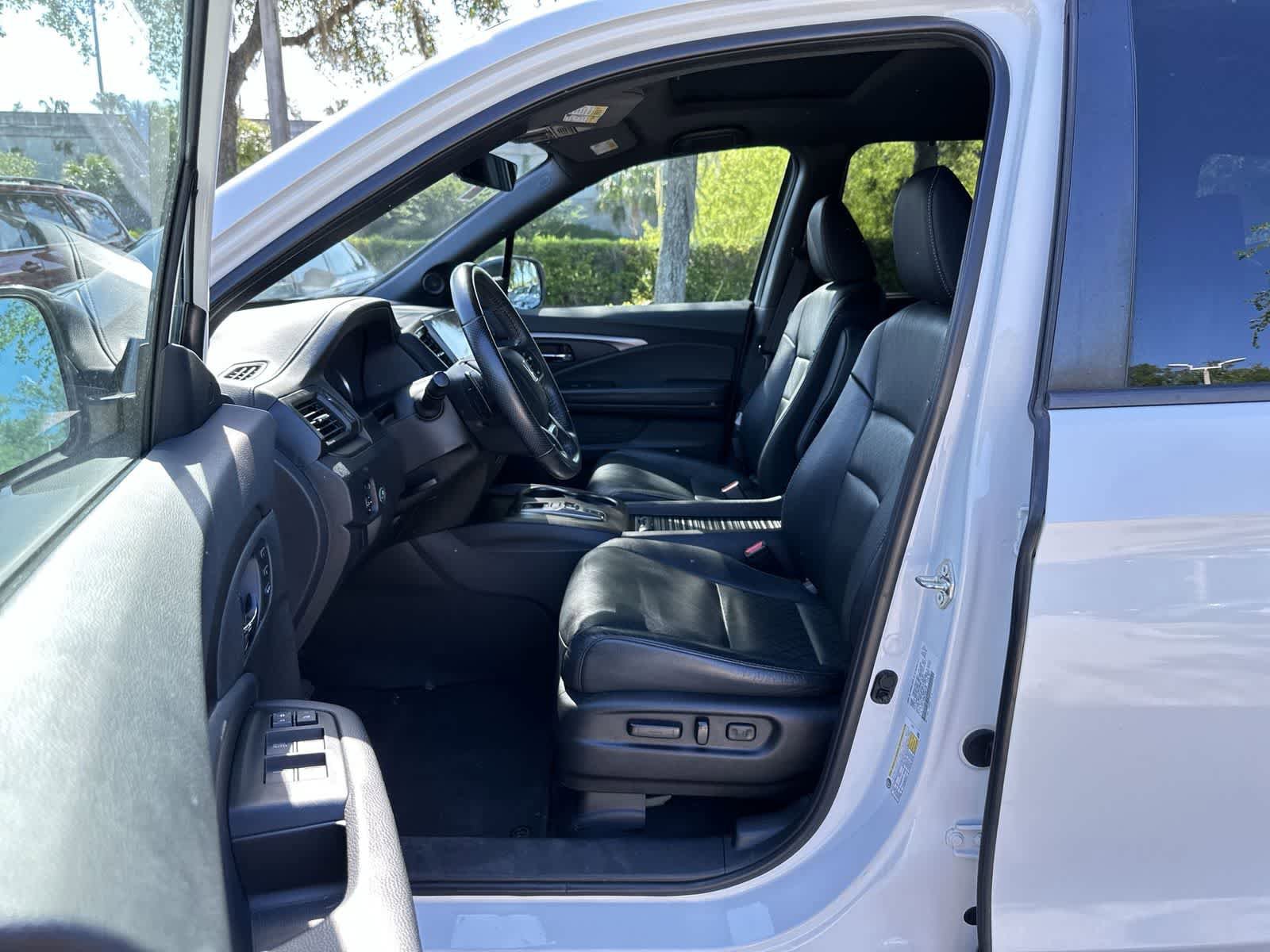 Used 2020 Honda Passport EX-L image 2